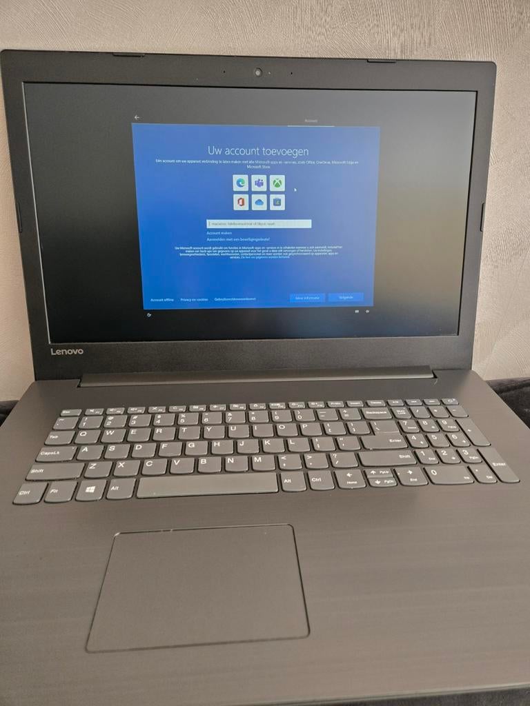 Lenovo Ideapad 330-17AST laptop, Computers en Software, Windows Laptops, 2 tot 3 Ghz, Ophalen of Verzenden, Zo goed als nieuw