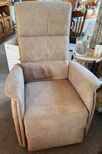 Nette Sta op Stoel, Ophalen, Minder dan 75 cm, Zo goed als nieuw, Stof