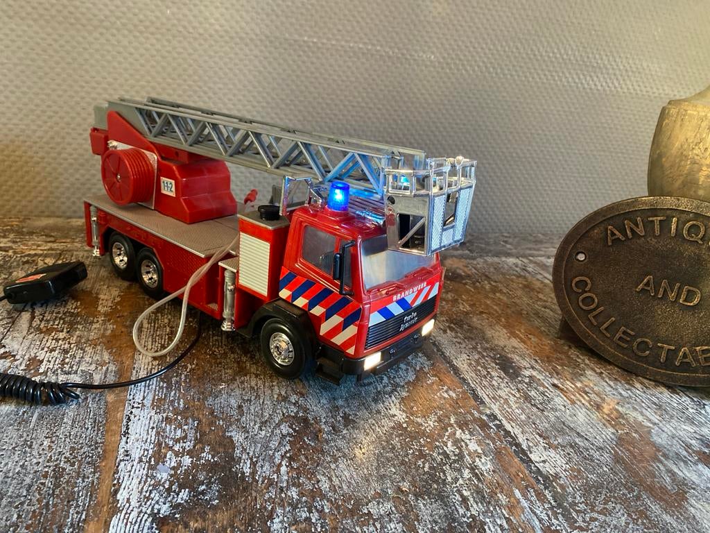 Brandweerwagen met afstandsbediening, Ophalen of Verzenden, Gebruikt, Afstandsbediening