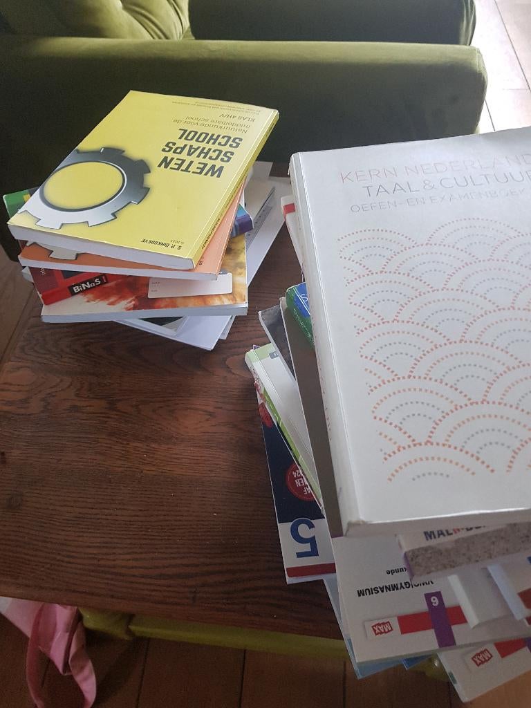 schoolboeken havo+vwo, Boeken, Scheikunde, HAVO, Ophalen of Verzenden, Zo goed als nieuw