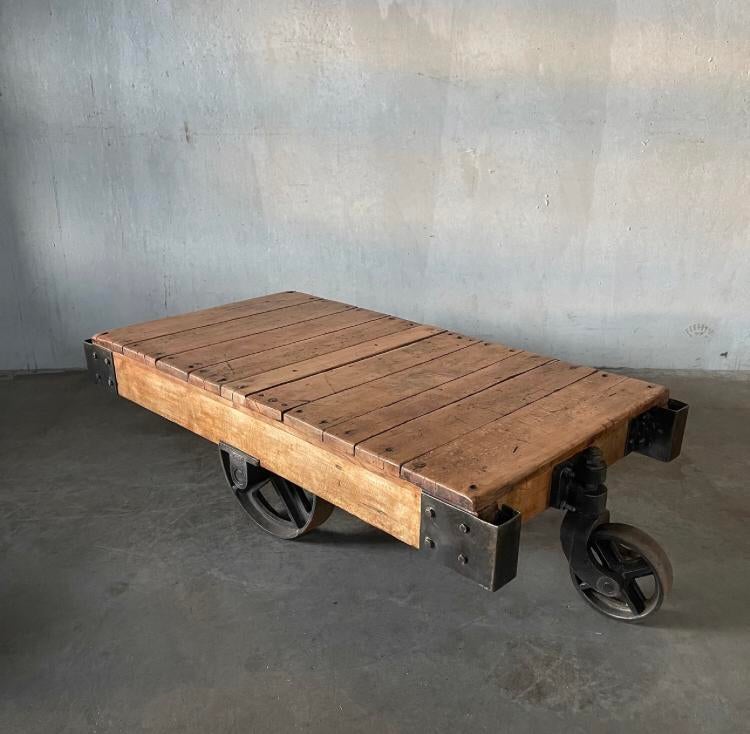 Antieke fabriekskar, vintage salontafel, tafel, palletwagen, Ophalen