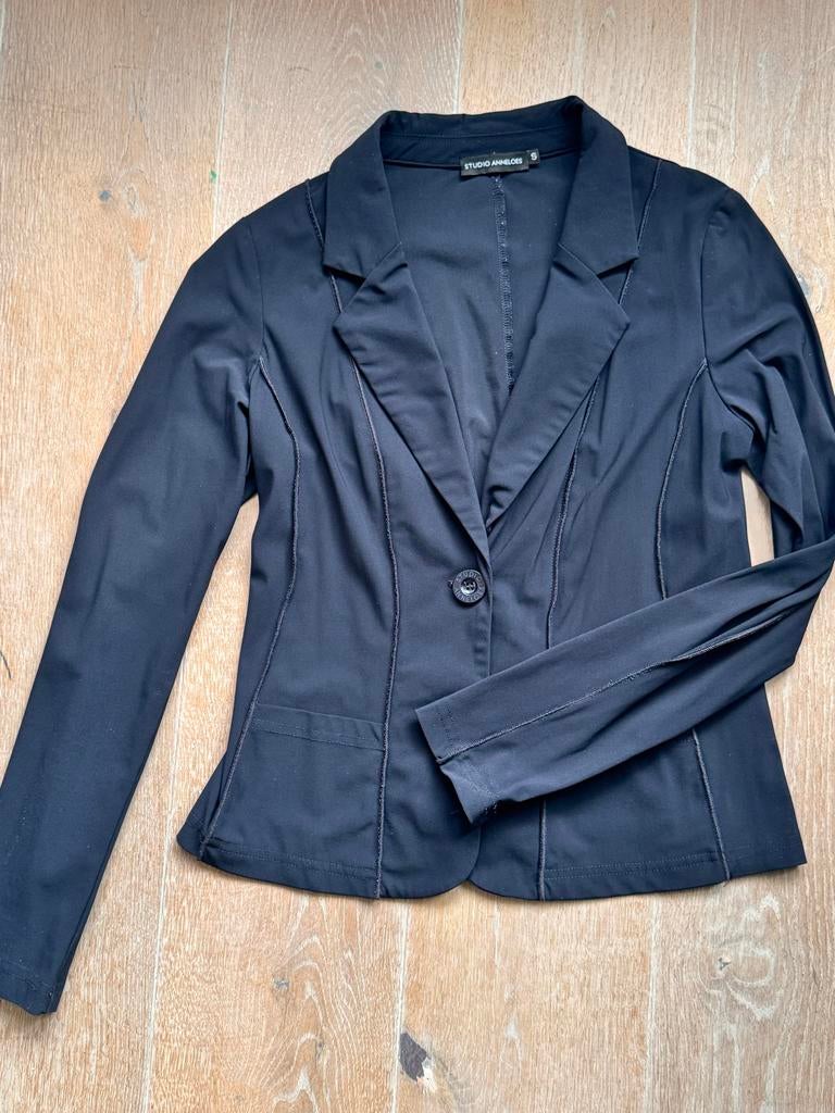 Studio Anneloes set: jasje (S) en 2 tops (L), Maat 38/40 (M), Blauw, Ophalen of Verzenden, Jasje