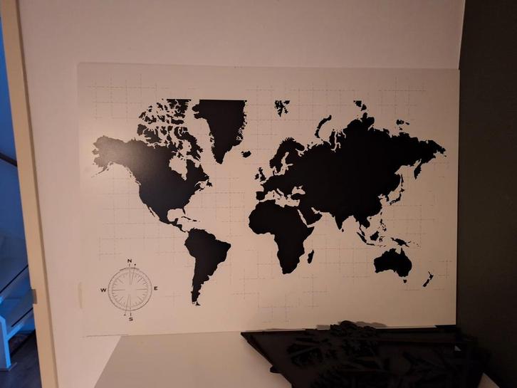 Ikea wanddecoratie wereldkaart, Huis en Inrichting, Woonaccessoires | Wanddecoraties, Ophalen