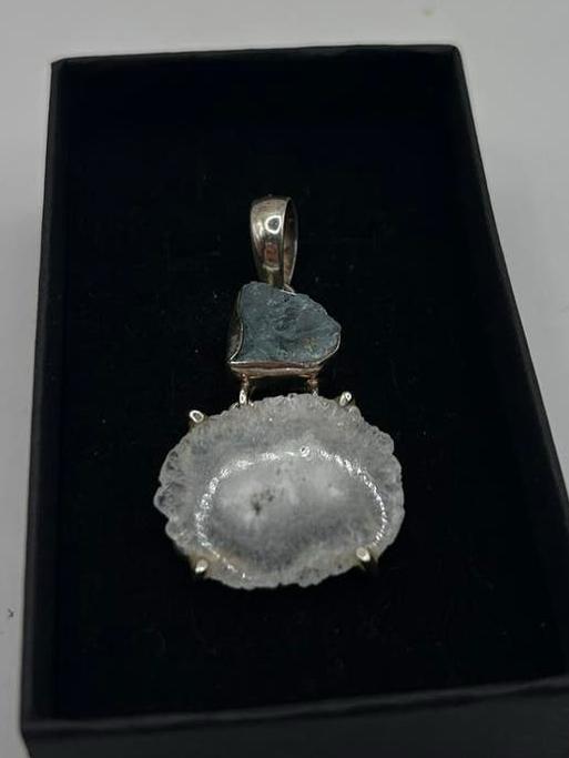 Agaat en aquamarijn hanger, Ophalen of Verzenden, Zo goed als nieuw, Met edelsteen, Overige kleuren