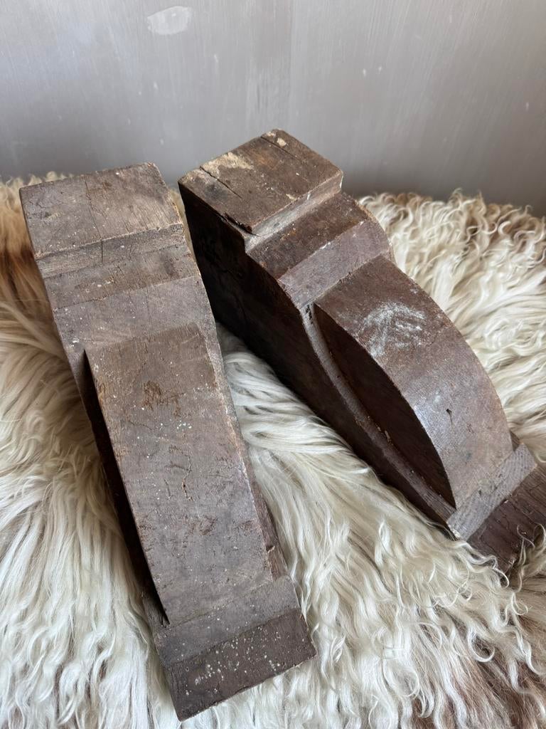 Oude houten consoles steunen decoratief, Ophalen of Verzenden