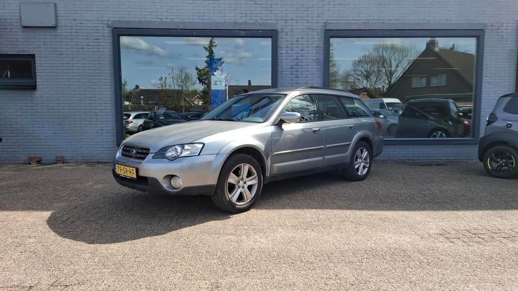 Subaru Outback 2.5i Comfort LEER/STOELVERWARMING/TREKHAAK, Auto's, Subaru, Bedrijf, Te koop, Outback, 4x4, ABS, Airbags, Airconditioning