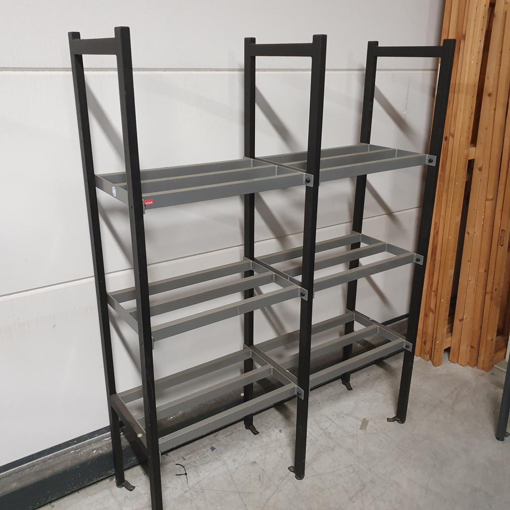 Van Esch Tertio wandkast sporttassen rek stelling - 173x130, Niet ingevuld, Gebruikt, Niet ingevuld, Niet ingevuld