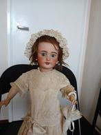 oude porseleinen pop s.f.b.j, Antiek en Kunst, Antiek | Speelgoed, Ophalen of Verzenden