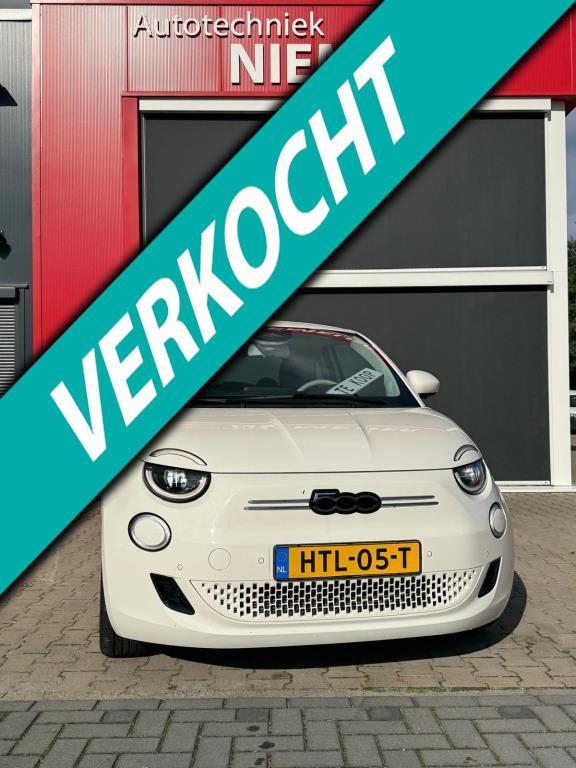 Fiat 500 La Prima 42 kWh, Auto's, Fiat, Particulier, Te koop, ABS, Achteruitrijcamera, Adaptive Cruise Control, Airbags, Airconditioning