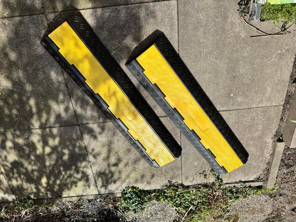 2 stuks Kabelgoot - Kabelbeschermer voor buiten, Ophalen, Nieuw, Overige typen