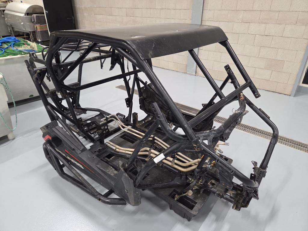 Polaris RZR Turbo S Schade Frame met Kenteken, Ophalen, Gebruikt, Motorkap, Voor