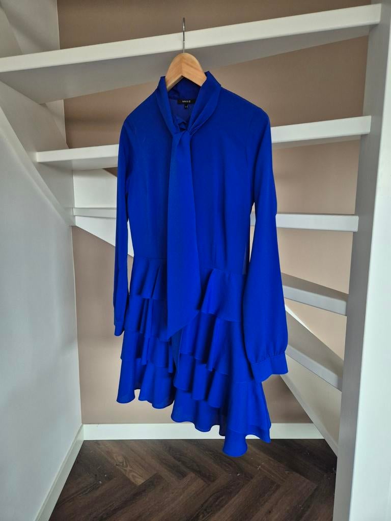 Nikkie ruffle dress maat S - Zo goed als nieuw, Blauw, Ophalen of Verzenden, Zo goed als nieuw, Nikkie