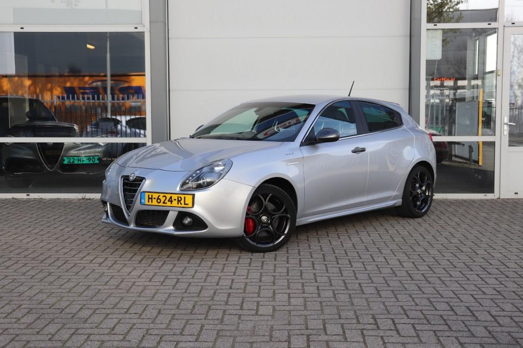 Alfa romeo GIULIETTA 1.4 T EXCLUSIVE QV-LINE/FACELIFT/SPORTS, Gebruikt, Euro 6, 4 cilinders, Leder