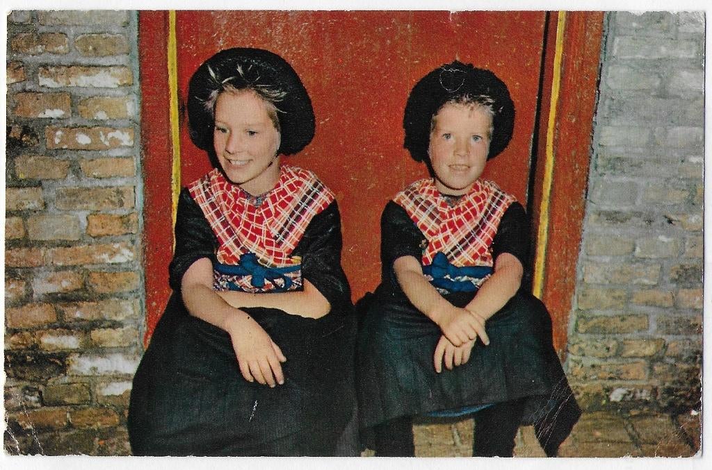 Staphorst Klederdracht Oude gelopen Ansichtkaart (B3301 ), Verzamelen, Ophalen of Verzenden, 1960 tot 1980, Gelopen, Zeeland