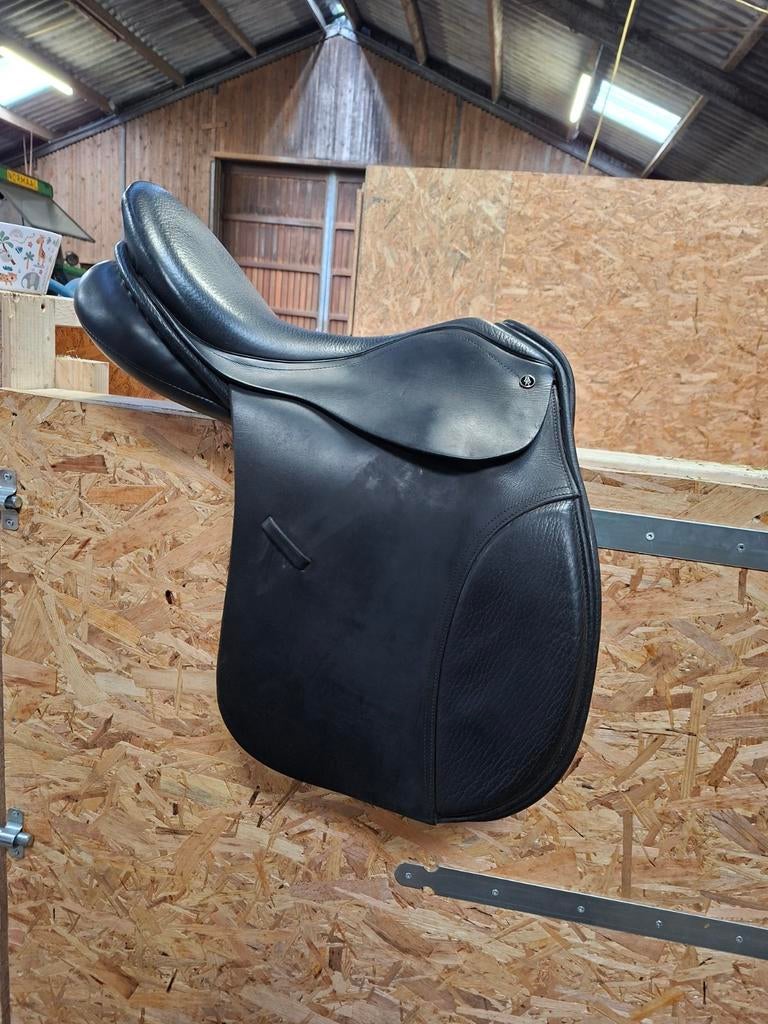 Zadel BR, Ophalen, Gebruikt, Dressuur