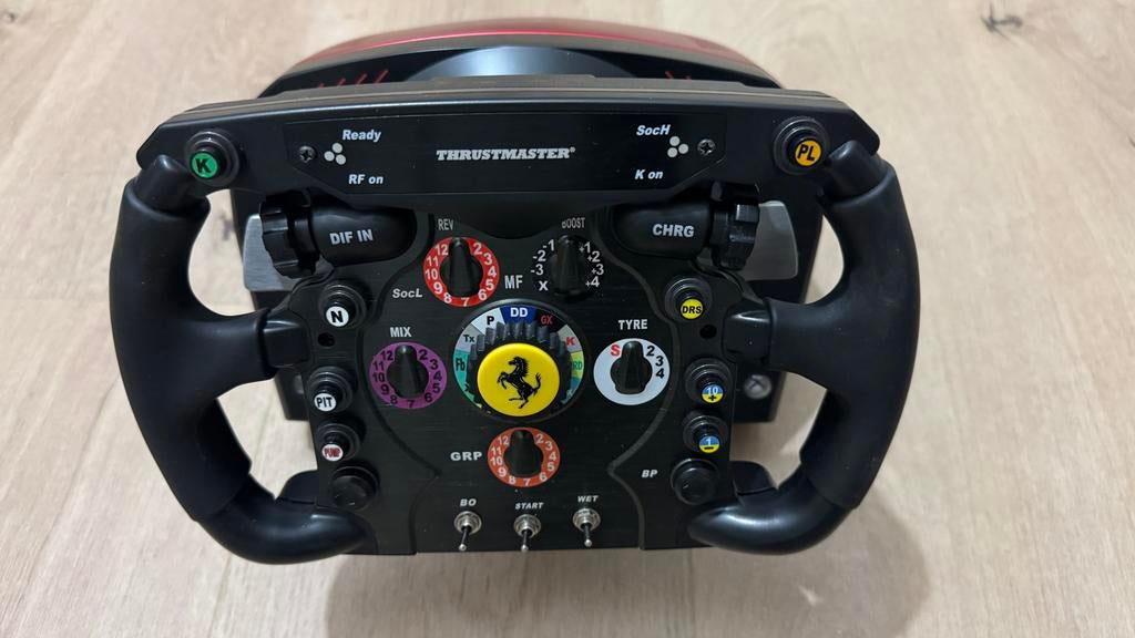 Thrustmaster TS-XW Racer + Ferrari F1 Wheel | Nieuwstaat, 1 speler, Racen en Vliegen, Ophalen of Verzenden, Zo goed als nieuw