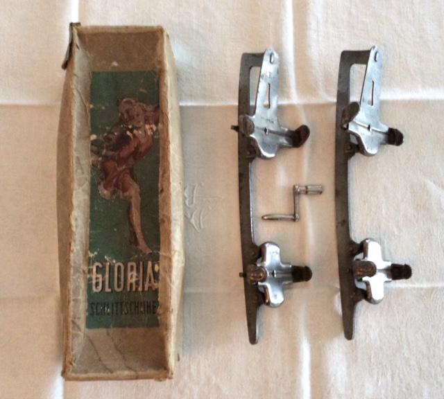 Mooie oude schaatsen van het merk Gloria, Antiek en Kunst, Curiosa en Brocante, Ophalen of Verzenden