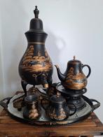 Kraantjespot met theepot, suikerpot en melkkannetje, Ophalen of Verzenden