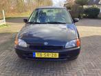 Toyota Starlet 1.3 16V 1998 Zwart, Auto's, 4 cilinders, Starlet, 400 kg, Zwart
