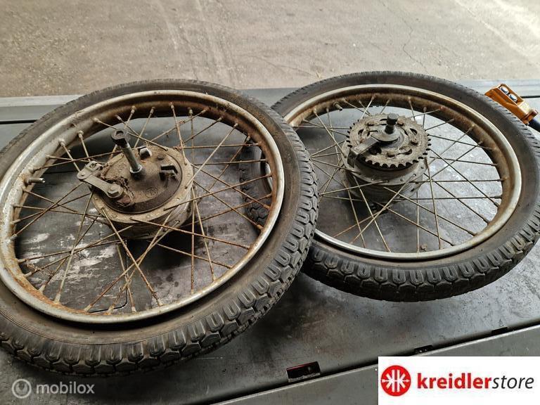 Kreidler Wielen set met 120 mm Leleu naven compleet