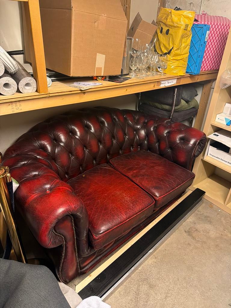 Klassieke Chesterfield bank - Twee persoons, Ophalen, Gebruikt, 150 tot 200 cm, Tweepersoons
