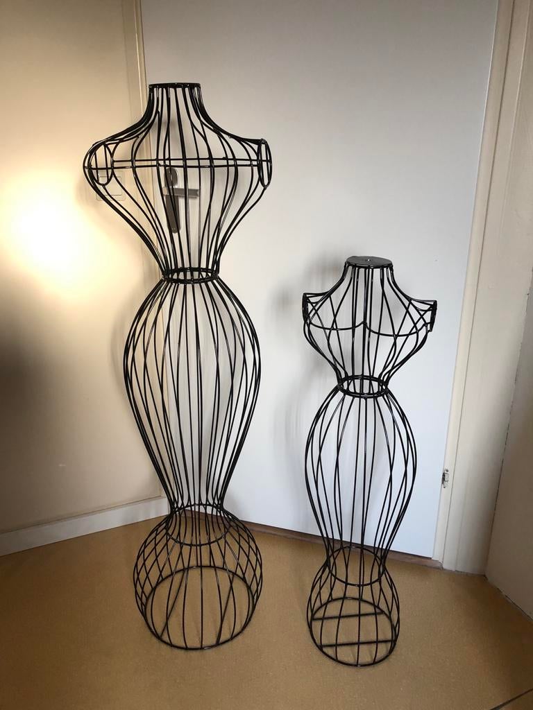 Decoratieve metalen paspoppen (set van 2), Ophalen, Metaal, Industrieel, Gebruikt