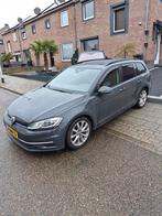 Volkswagen Golf 1.5 TSI 130pk 7-DSG 5D Bluemotion 2019 Grijs, 1498 cc, 1295 kg, 4 cilinders, Alcantara