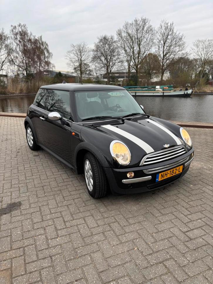 Mini 1.4 D ONE 2004 Zwart, Auto's, Mini, Particulier, One, Diesel, C, Hatchback, Handgeschakeld, Geïmporteerd, Zwart, Voorwielaandrijving
