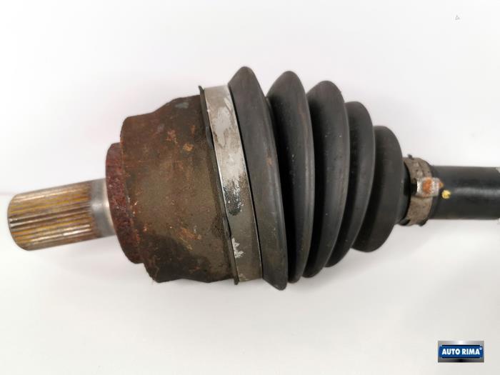 Aandrijfas links-voor van een Volvo V40, Gebruikt, -, -, Ophalen of Verzenden