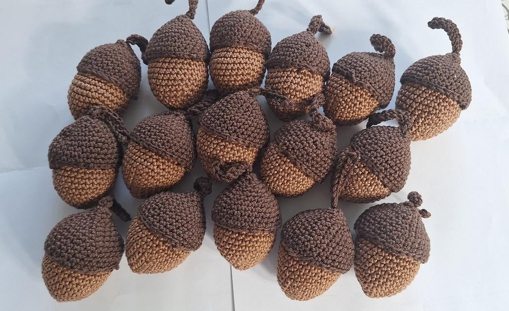 Gehaakte eikeltjes, Meerkleurig, Overige stijlen, Nieuw, Ophalen of Verzenden