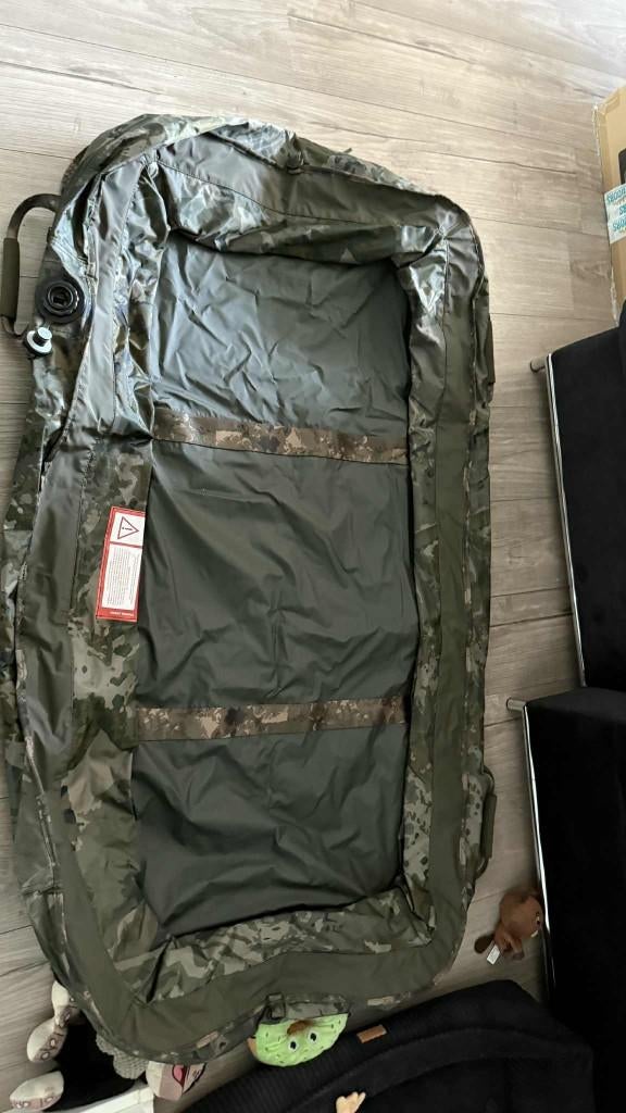 nash air cradle camo monster + retainer sling monster, Watersport en Boten, Hengelsport | Karpervissen, Ophalen, Nieuw, Overige typen