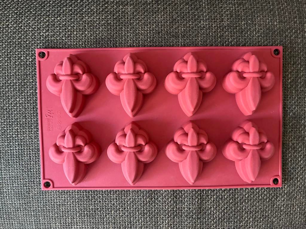 Silikomart Franse Lelie Bakvorm - nieuw Siliconen, Overige typen, Nieuw, Ophalen of Verzenden, Rood