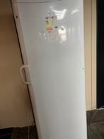 Indesit Koelkast, Ophalen, Gebruikt, 100 tot 150 liter, Energieklasse A of zuiniger