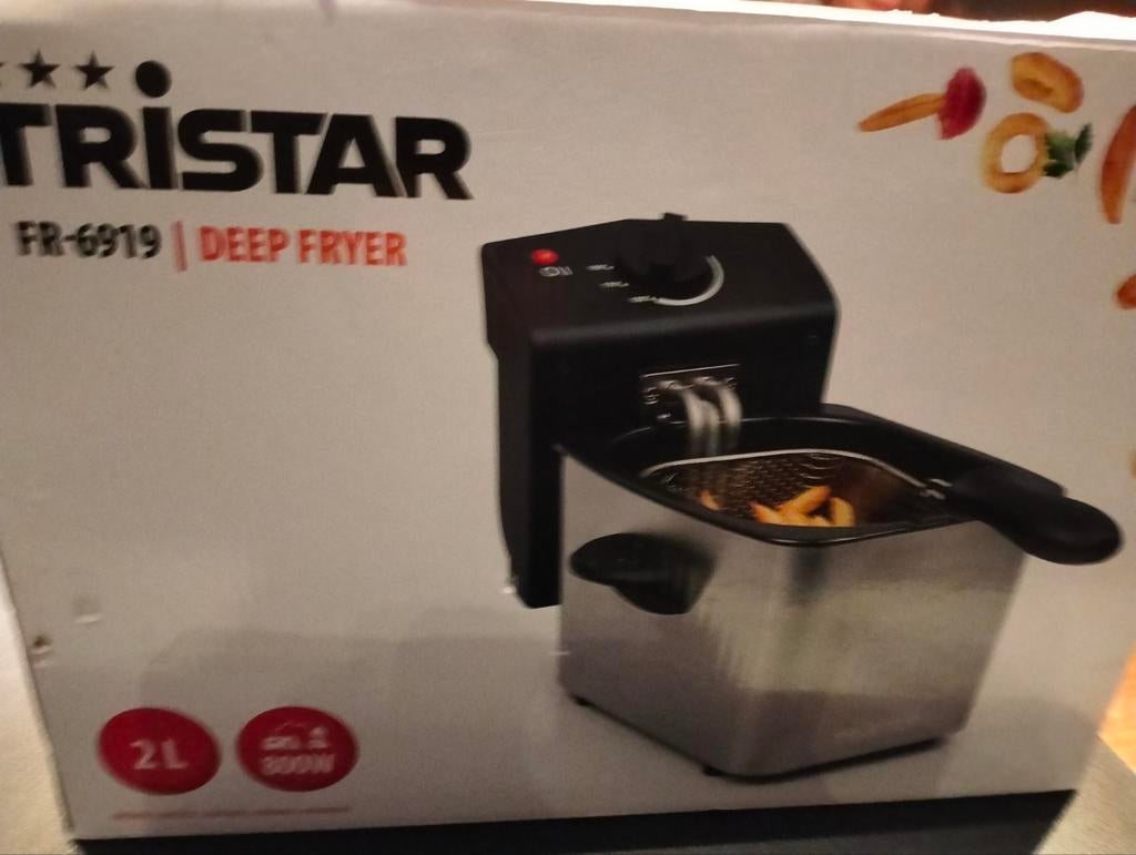 Tristar Friteuse 2Ltr 800 Watt | Kampeerhal Roden