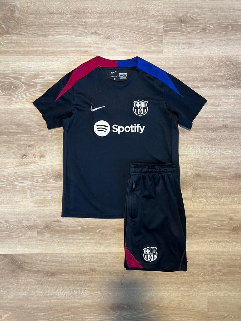 FC Barcelona Nike trainingsset 24/25 maat 170/XS, Zwart, Ophalen of Verzenden, Zo goed als nieuw, Nike