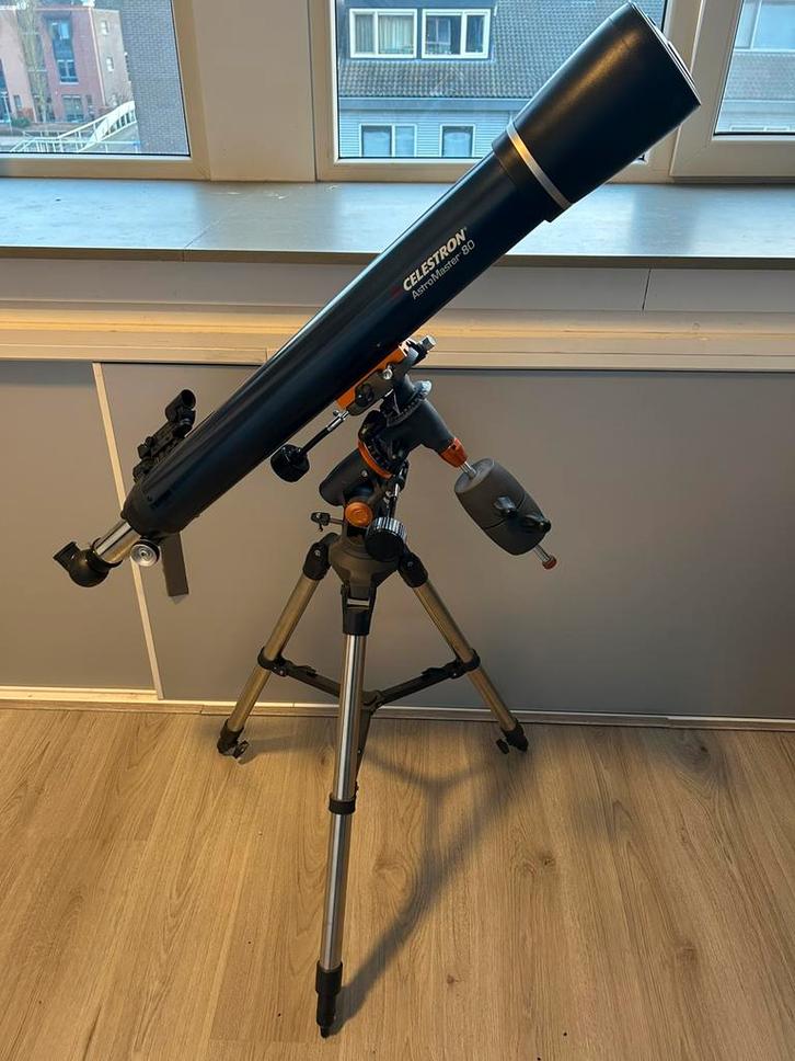 Celestron AstroMaster 80EQ, Audio, Tv en Foto, Optische apparatuur | Telescopen, Gebruikt, Lenzentelescoop (refractor), 80 tot 200 mm