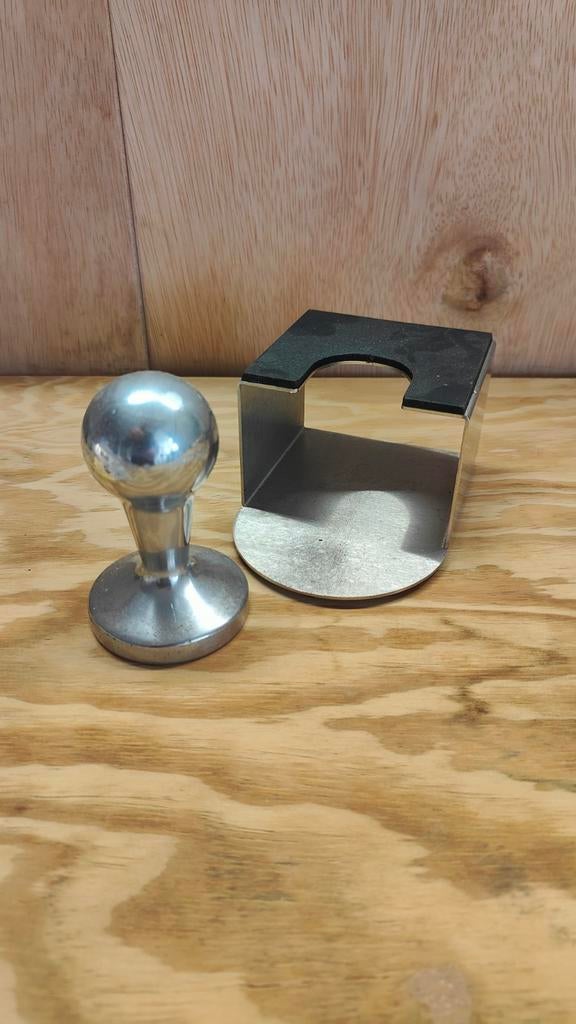 Tamper (54mm) + station, Ophalen of Verzenden, Gebruikt, Barista-accessoire