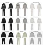 Essentials traingspakken, Ophalen of Verzenden, Zo goed als nieuw