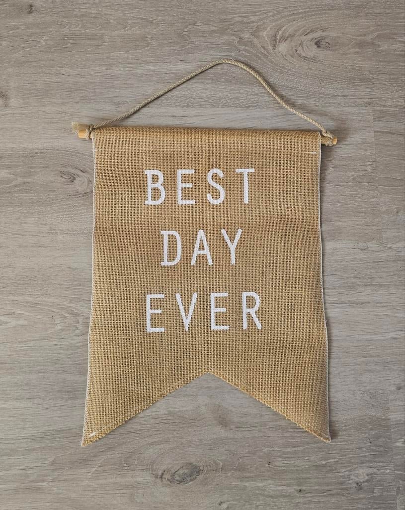 Jute banner "Best Day Ever", Hobby en Vrije tijd, Feestartikelen, Ophalen of Verzenden, Nieuw, Versiering, Geboorte of Huwelijk