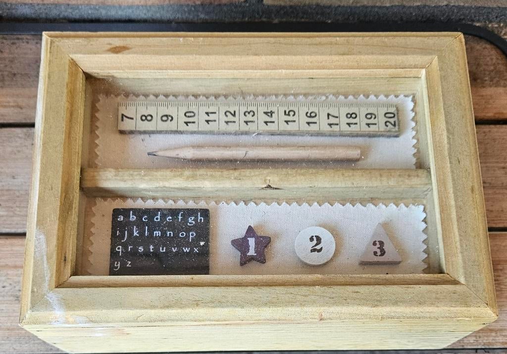 Kistje voor diversen, Ophalen of Verzenden, Meerdere media