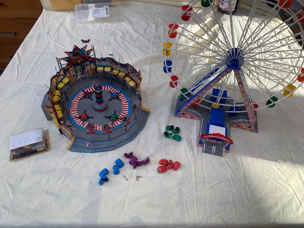 Faller    140312   Reuzenrad  en  Faller 140461 Break Dance, Hobby en Vrije tijd, Modeltreinen | H0, Overige merken, Gebruikt