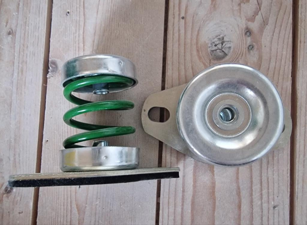 Trillingsdempers warmtepomp, Ophalen