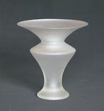 Apart model Vaas van Gesatineerd blank glas, Antiek en Kunst, Antiek | Glas en Kristal, Ophalen of Verzenden