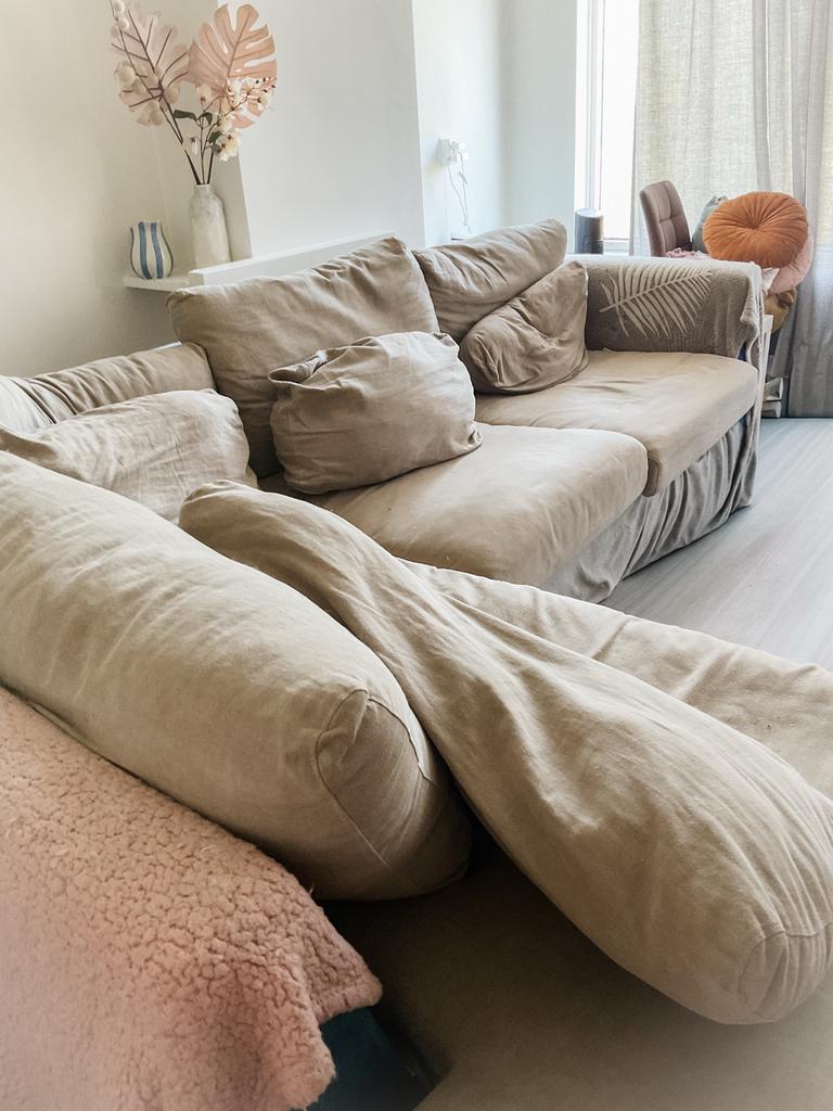 Comfortabele Hoekbank - Beige Stof, Huis en Inrichting, Banken | Bankstellen, Ophalen, 250 tot 300 cm, Gebruikt, 100 tot 125 cm