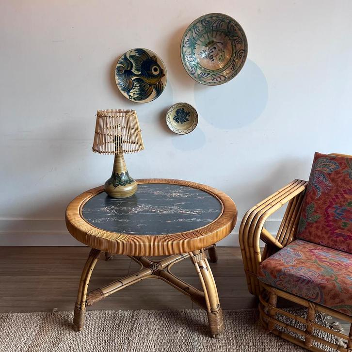 SALE 70’s Bamboe salontafel rotan marmer look blad vintage, Antiek en Kunst, Antiek | Meubels | Tafels, Ophalen