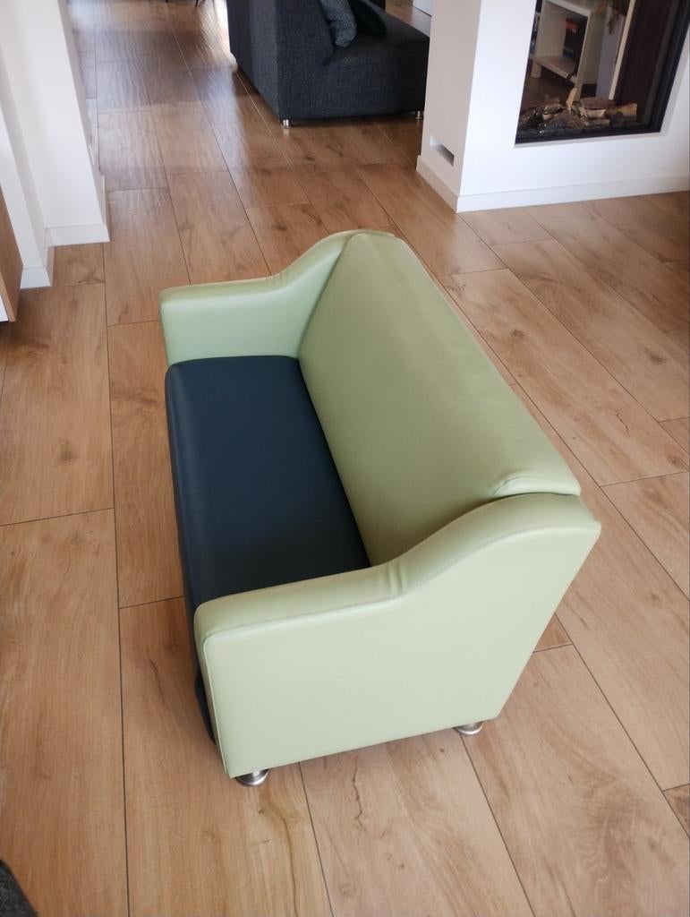 Leuke kinderbank faux leer, Huis en Inrichting, Banken | Sofa's en Chaises Longues, Ophalen, Eenpersoons, Minder dan 75 cm, Leer