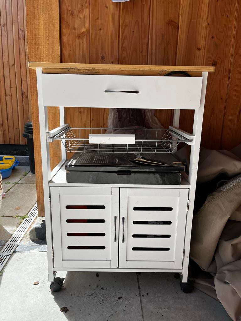 Gratis: Keukentrolley met houten blad, Tuin en Terras, Ophalen, Gebruikt, Gas