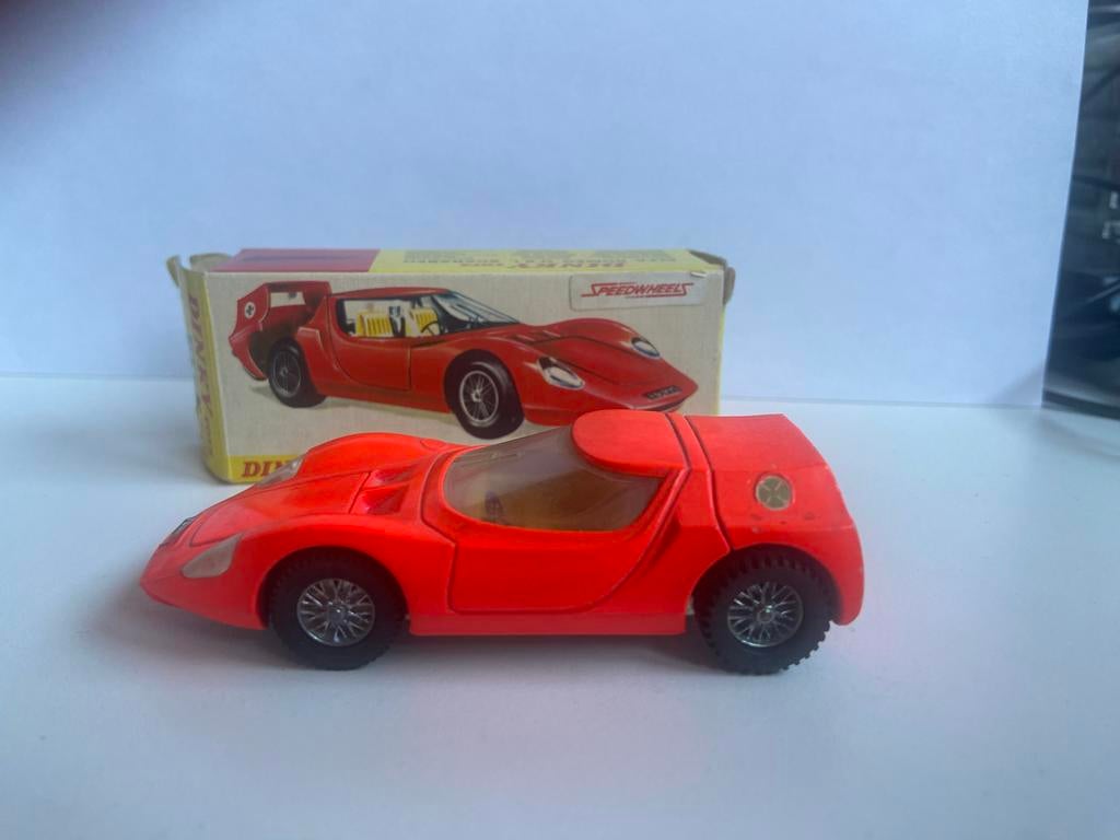 Dinky Toys 217 Alfa Romeo O.S.I. Scarabeo, Ophalen of Verzenden, Zo goed als nieuw, Auto, Overige merken
