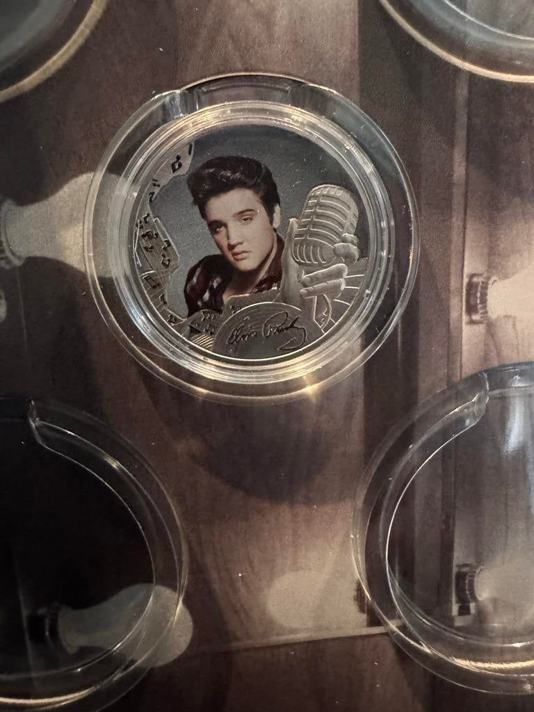 Officiële Elvis Presley 'The King of Rock 'n' Roll' munt, Ophalen of Verzenden, Losse munt