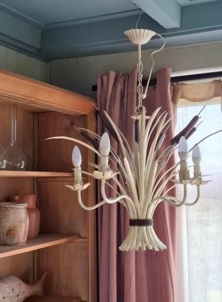 Oude vintage metalen bloemenlamp candelier hanglamp boeket, Huis en Inrichting, Lampen | Hanglampen, Gebruikt, Minder dan 50 cm